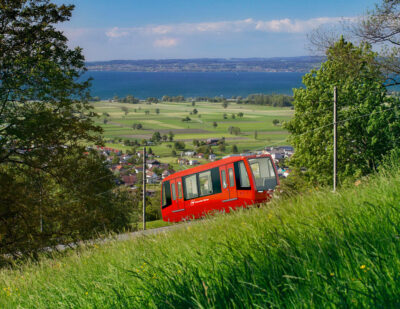Stadler to Build World’s First Fully Automated Overland Adhesion/Rack-and-Pinion Train
