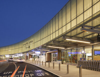 SFO Receives CIO 100 Award for TaxiVQ Virtual Queuing App