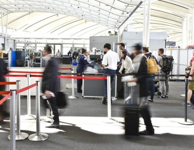Government of Canada Collaborates with Airports to Reduce Wait Times