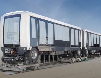 Frankfurt Airport Presents First Terminal 3 Sky Line Vehicle