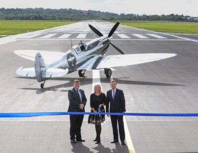 Southampton Airport Cuts Ribbon on Runway Extension