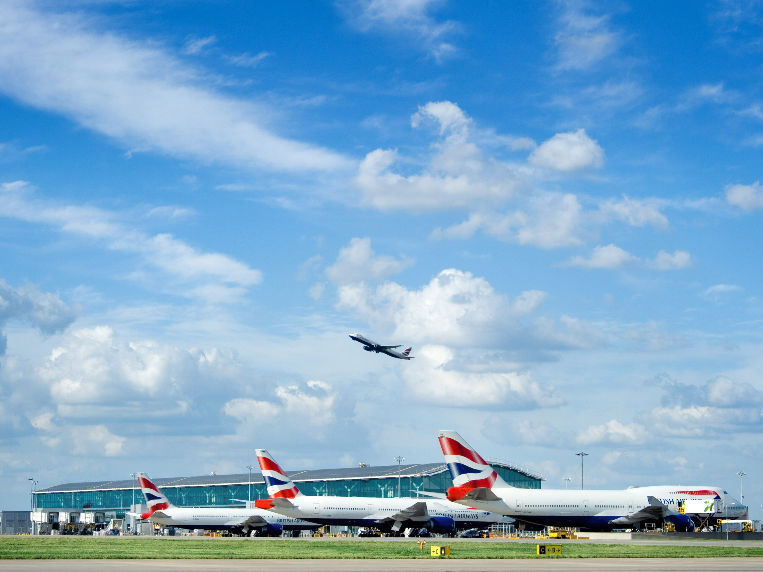 Passenger Growth Sets New Records at London Heathrow