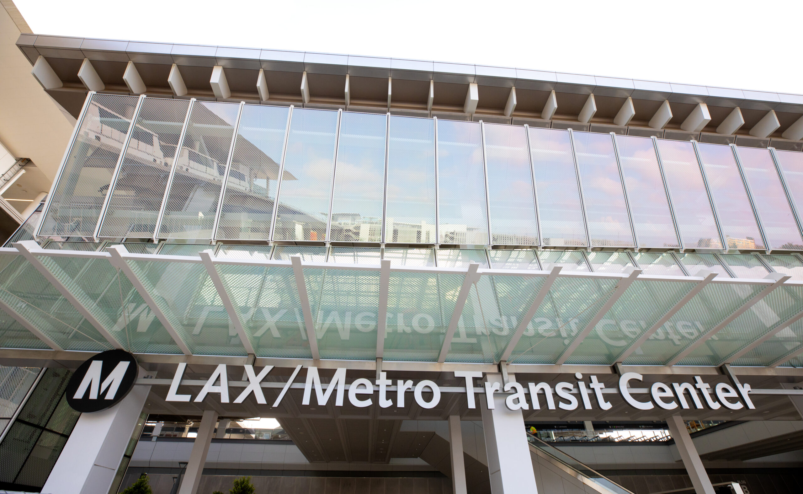 LAX/Metro Transit Centre Station Opens at Los Angeles International Airport