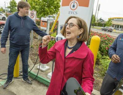 e-Bike Chargers Installed on West Coast Electric Highway