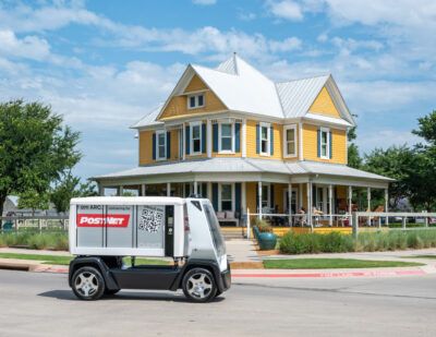 Clevon Provides Commercial Autonomous Deliveries in Texas