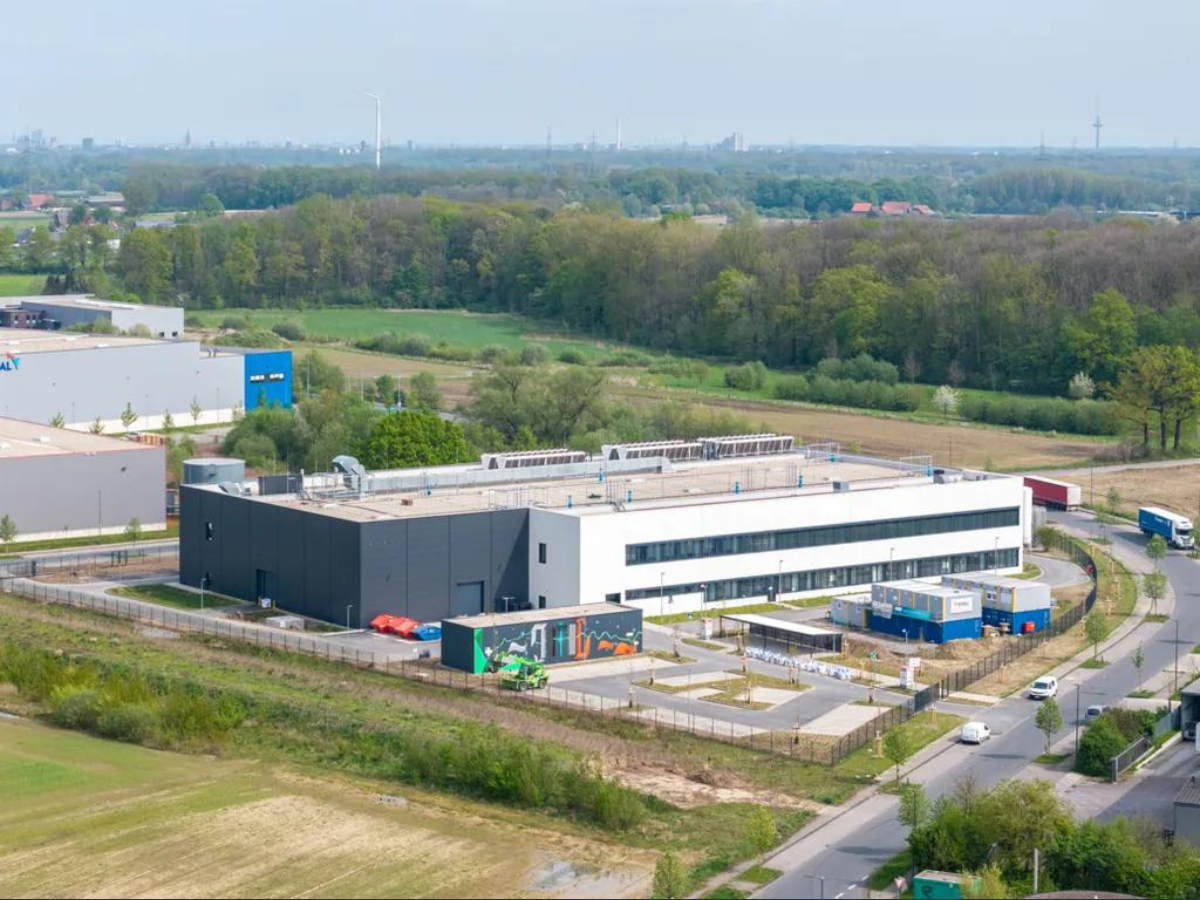 New Battery Cell Facility Commissioned in Münster