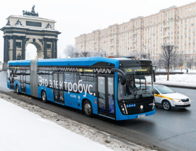 Moscow Tests First Russian-Made Articulated Electric Bus
