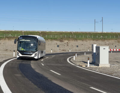 IVECO BUS Partners with Arena del Futuro on Wireless Charging
