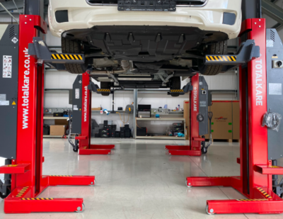 The Right Mobile Column Lift for Your Vehicle Workshop