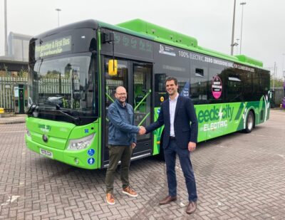 UK: First Bus Partners with Prospective.io