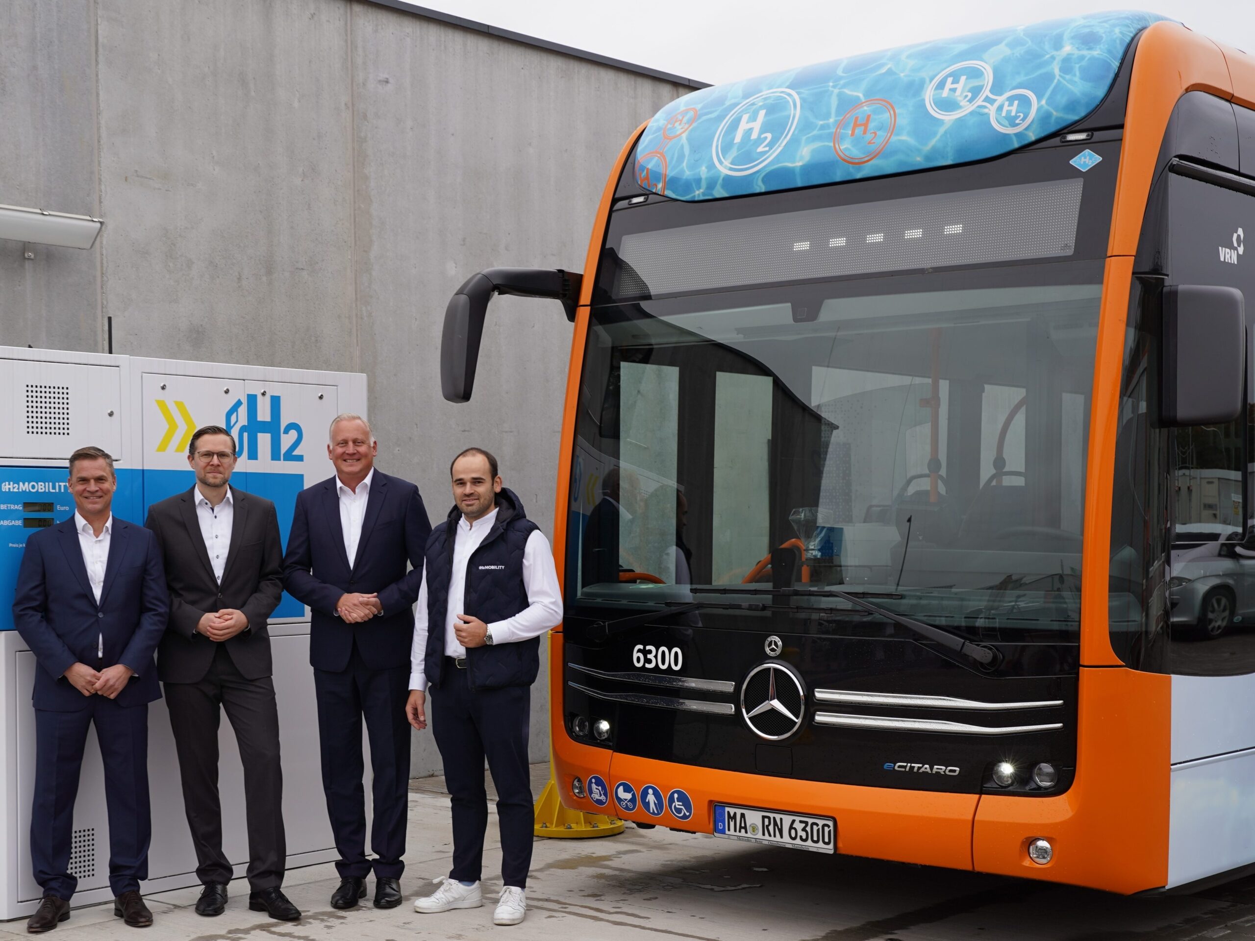 Daimler Buses and H2 MOBILITY to Supply Hydrogen Stations for Buses