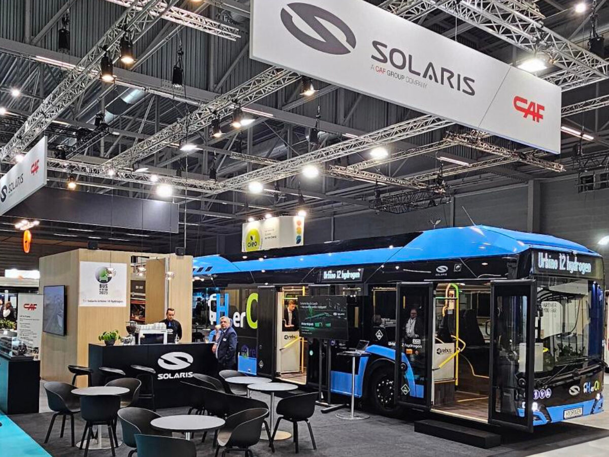 Solaris Displays Urbino 12 Hydrogen Bus at European Mobility Expo