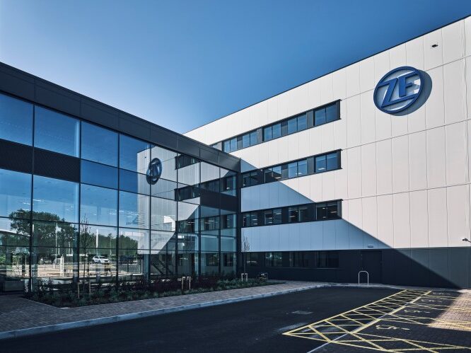 ZF Opens New 800V Test & Validation Laboratory in the UK