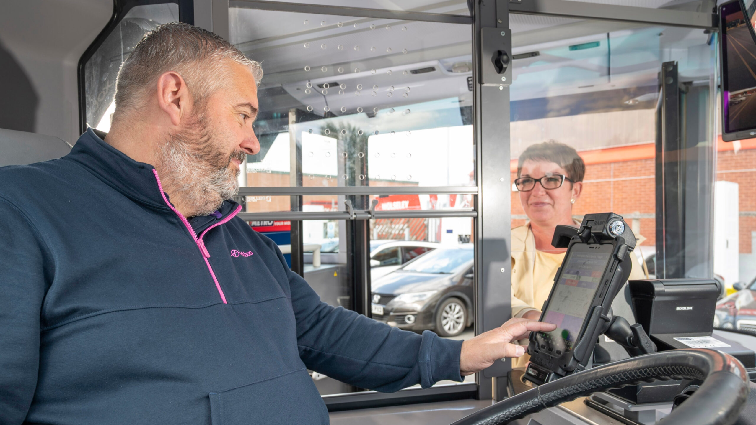 First Bus Extends Partnership with Ticketer